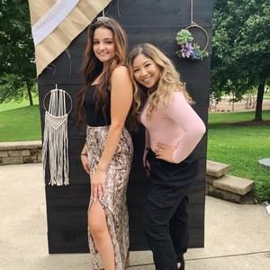 Meet your Posher, Jaqueline